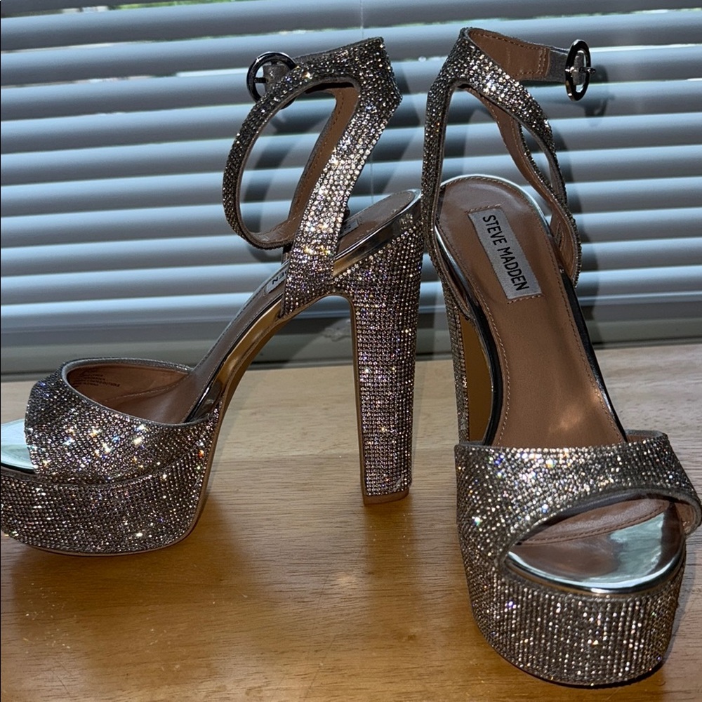 Steve Madden Silver Glitter Heels with Platform
